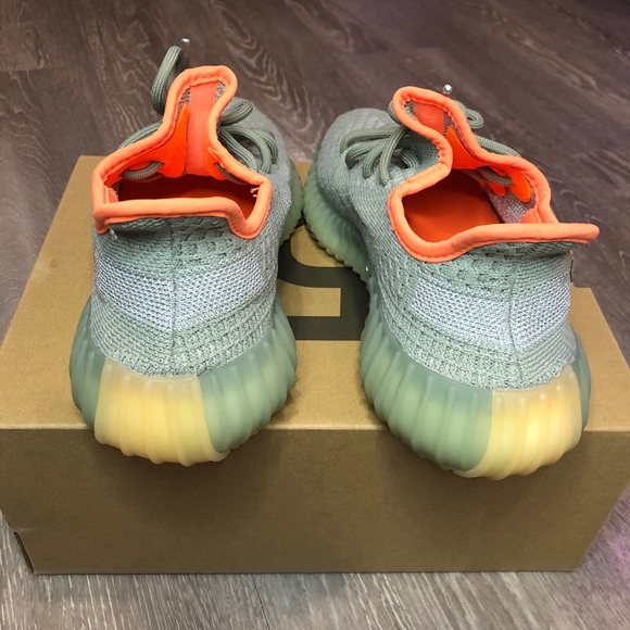 Yeezy Sage size 6 (Mens) 7/7.5 (Womens) - Picture 4 of 10